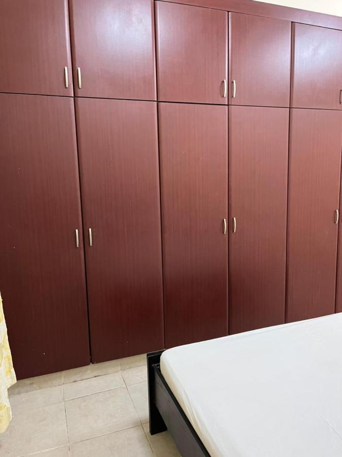 Master Room Attached Bathroom 迪拜 外观 照片