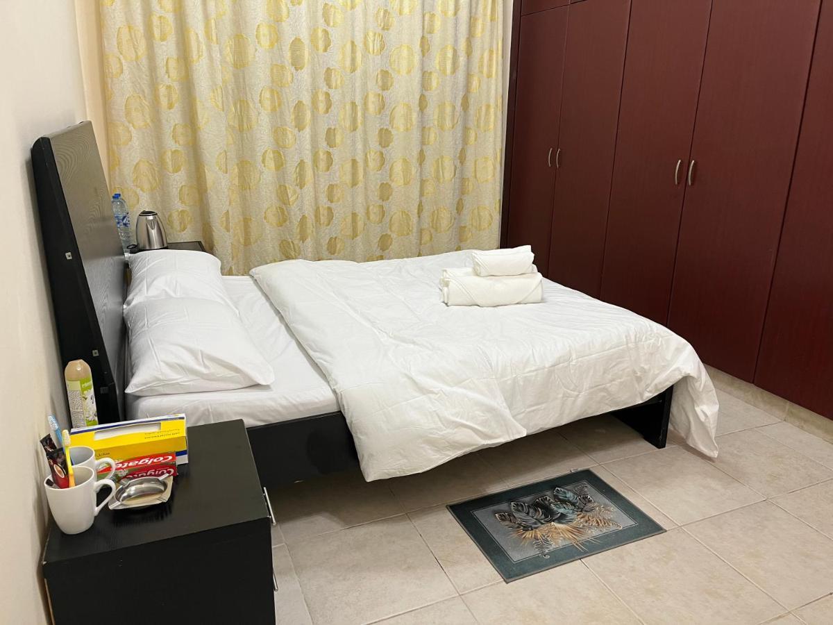 Master Room Attached Bathroom 迪拜 外观 照片