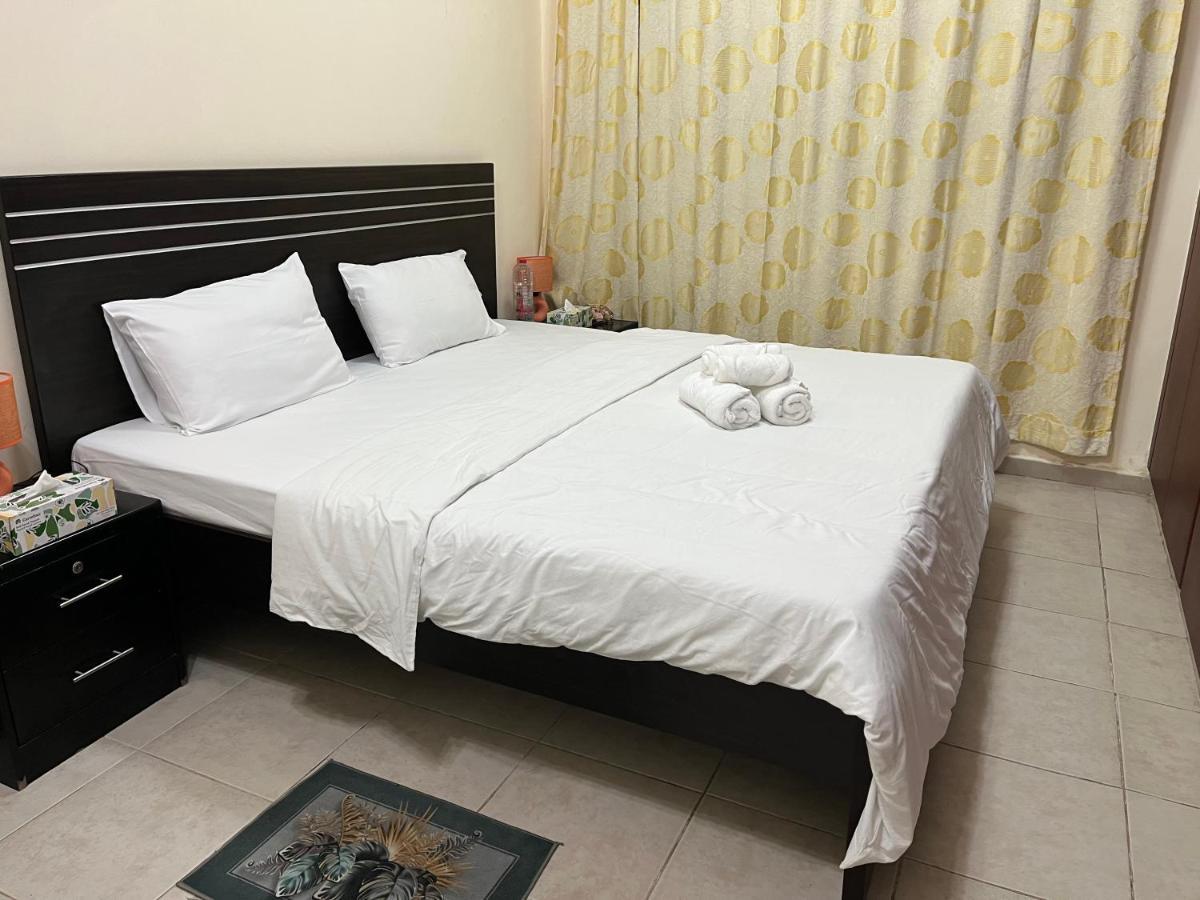 Master Room Attached Bathroom 迪拜 外观 照片
